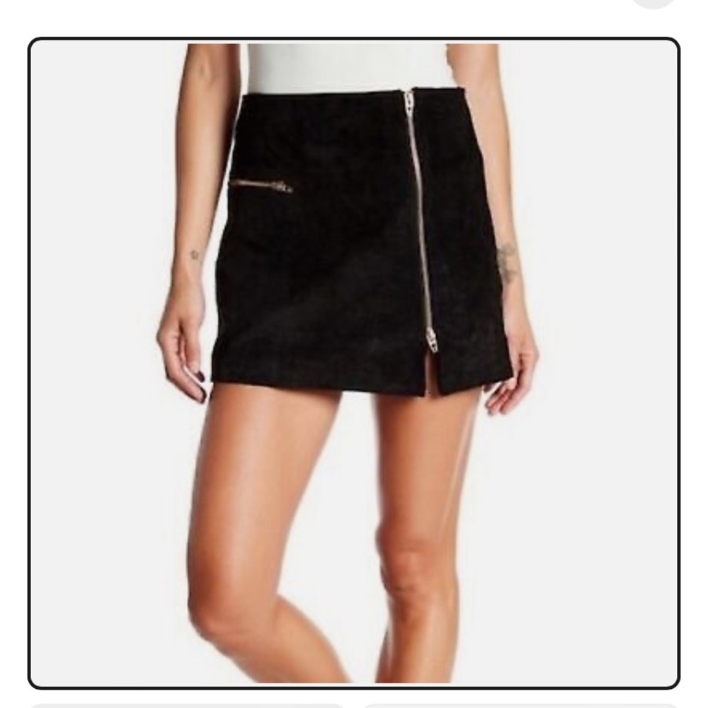 BLANK NYC Womens Suede Mini Skirt Black with Gold Zippers Size 24